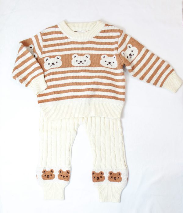 Conjunto de oso tejido